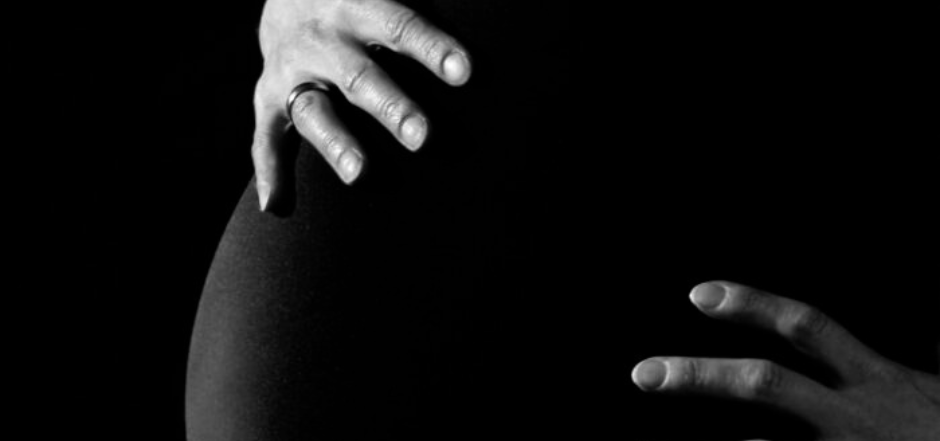 Café pendant la grossesse : est-ce que je fais du mal à mon futur enfant ?
